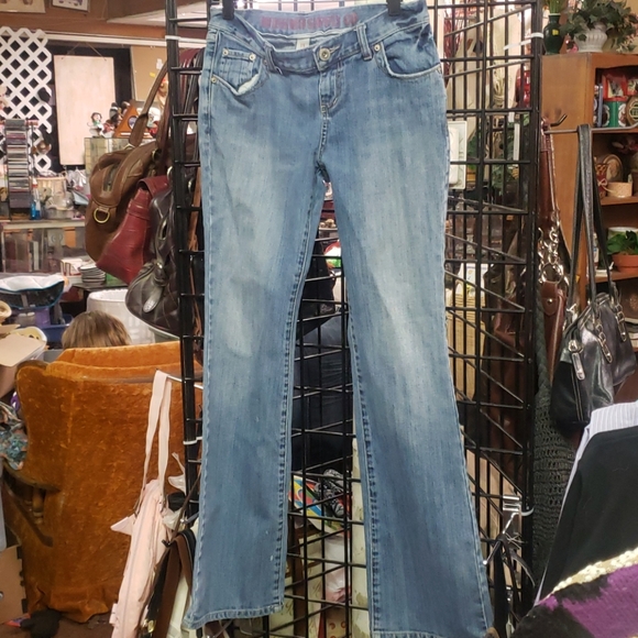 Mossimo Supply Co Size 5 Flare Jeans - Picture 4 of 6